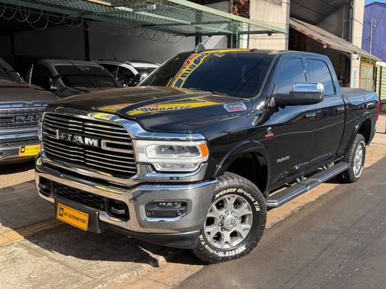 RAM 3500 6.7 I6 TURBO DIESEL LARAMIE CD 4X4 AUTOMÁTICO